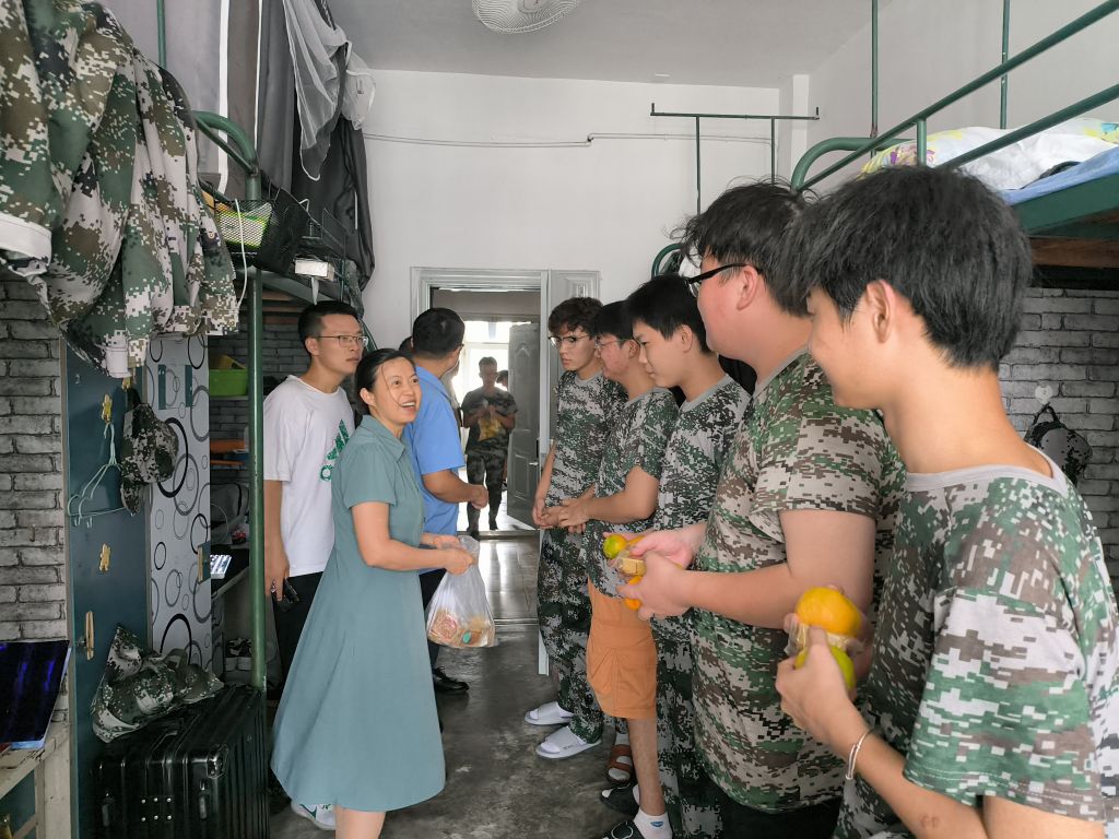 图1.jpg