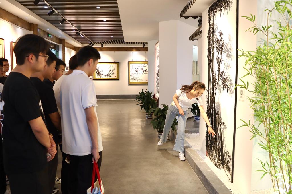 竹子大铁画.jpg