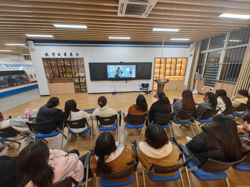 图1.jpg