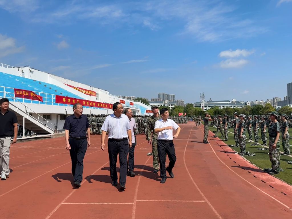 图1.jpg